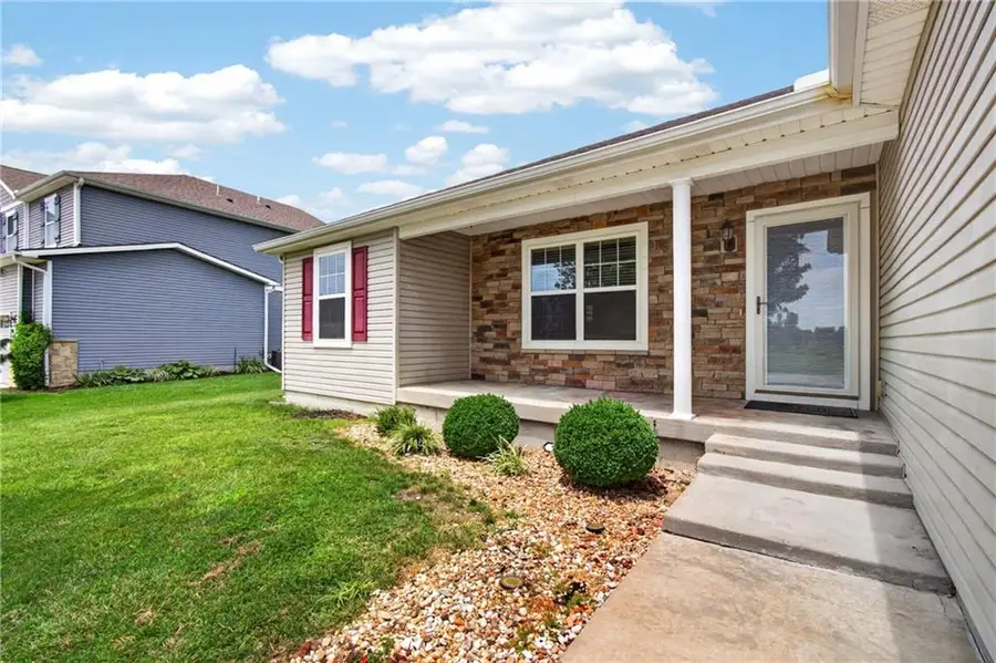 1200 SW Cornwall Road, Raymore, MO 64083 - #3