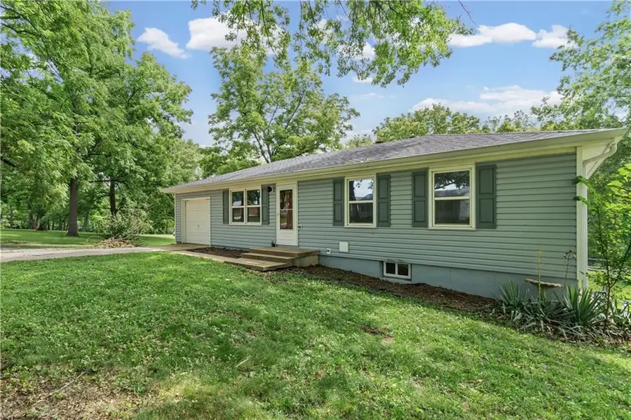 1104 Lexington Road, Pleasant Hill, MO 64080 - #3