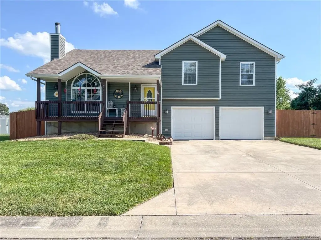 404 E Colony Avenue, East Lynne, MO 64743 - #1