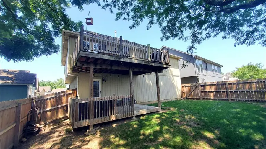 745 E 124th Street, Kansas City, MO 64146 - #3