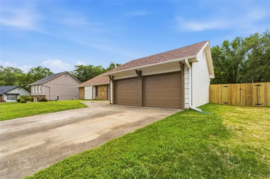 219 NW Redwood Court, Lees Summit, MO 64064 - #3