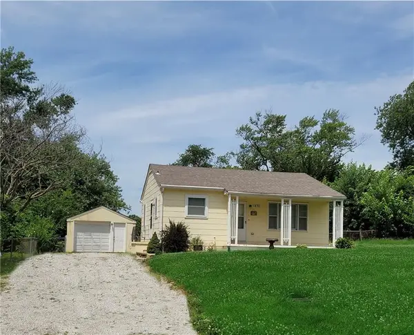 1430 S Kings Highway, Independence, MO 64055
