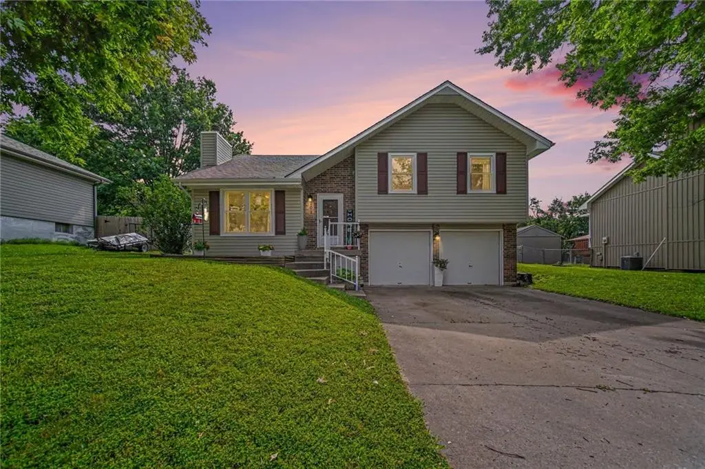 201 SW Cross Creek Drive, Grain Valley, MO 64029 - #1