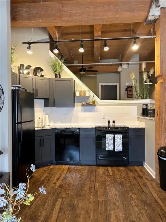312 W 8th Street #411, Kansas City, MO 64105 - #1