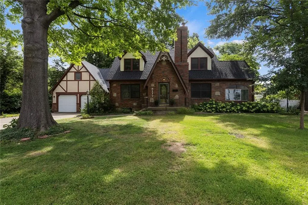 8117 Craig Street, Overland Park, KS 66204 - #1