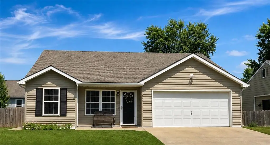 371 N Birch Street, Gardner, KS 66030 - #1