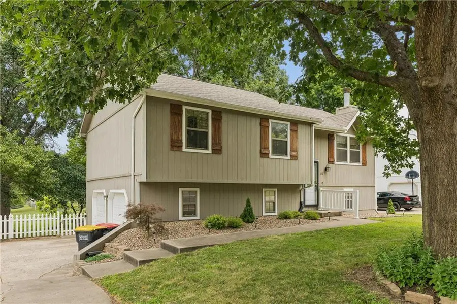 112 E Frank Street, Kearney, MO 64060 - #2