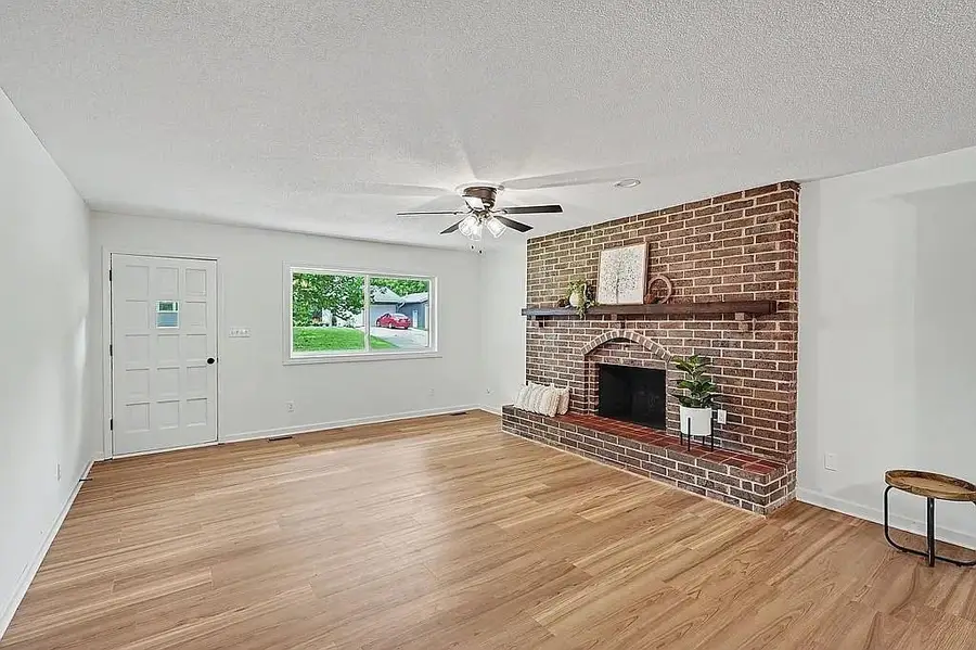 820 Pine Street, Eudora, KS 66025 - #2