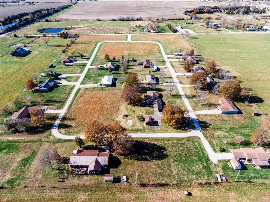 00026 E 975 Terrace, Pleasanton, KS 66075 - #2