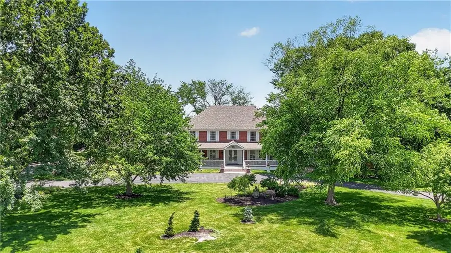 1815 Pine Ridge Road, Leavenworth, KS 66048 - #2