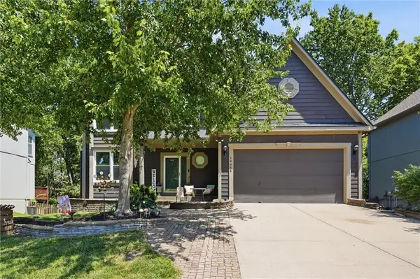 14485 S Summit Street, Olathe, KS 66062