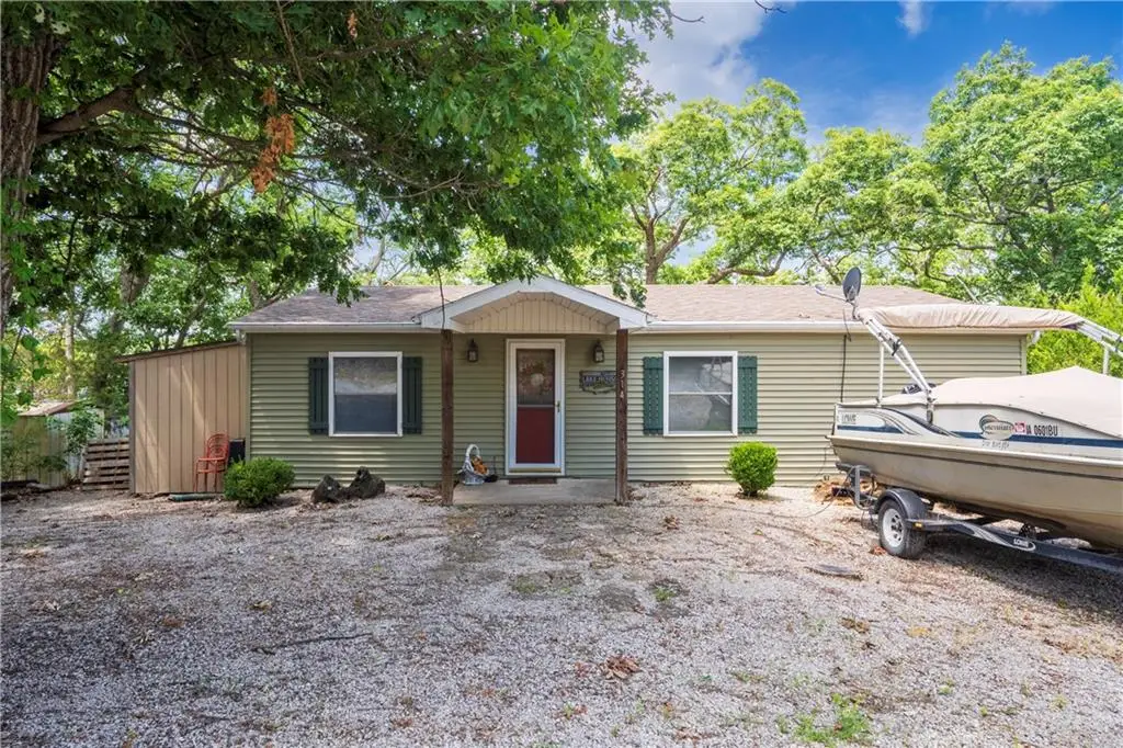 314 SE Lakeside Drive, Lacygne, KS 66040 - #1