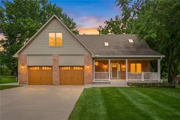 5335 Halsey Street, Shawnee, KS 66216