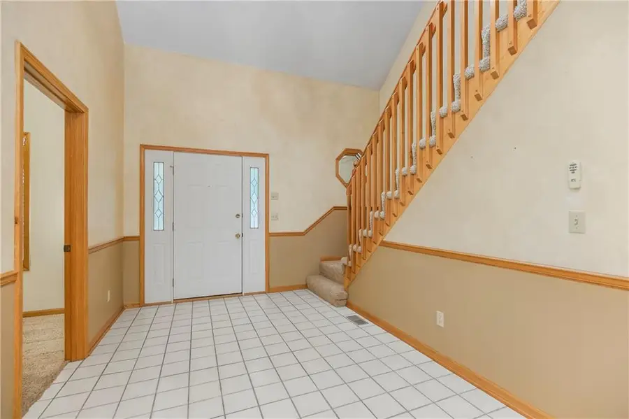 5335 Halsey Street, Shawnee, KS 66216 - #3