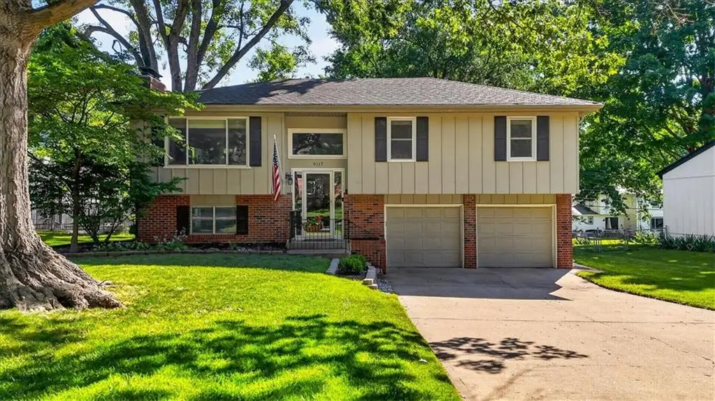 9117 Hayes Drive, Overland Park, KS 66212 - #1