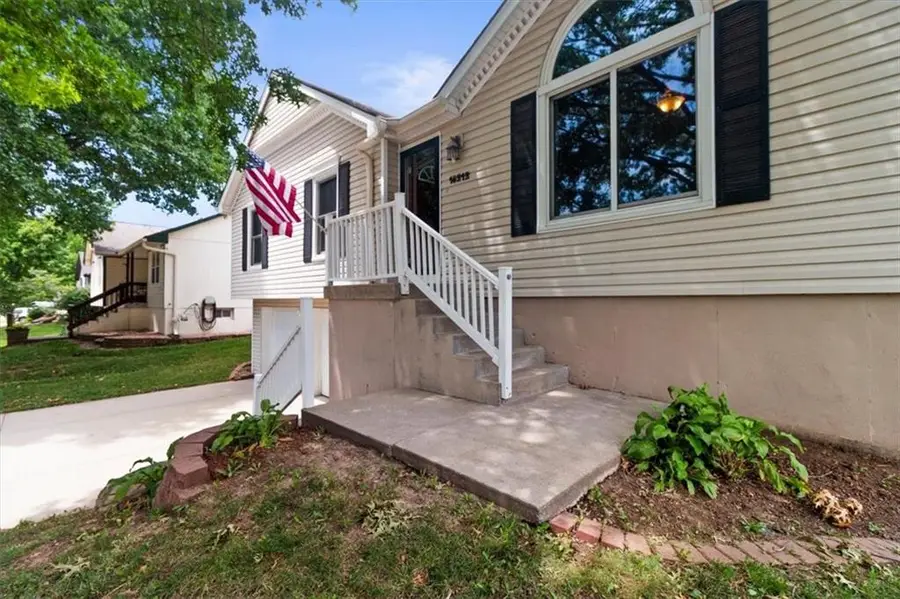 18212 E 31st Terrace, Independence, MO 64057 - #3