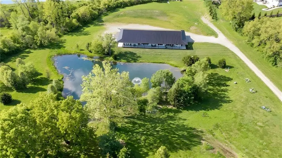 12820 NW Crooked Road, Parkville, MO 64152 - #2