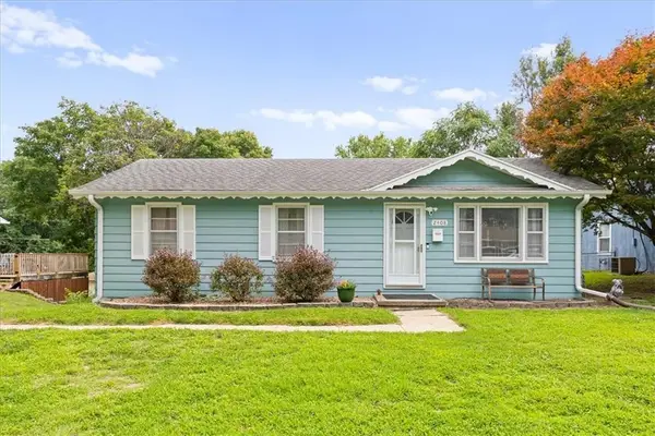 2408 Big Pine Terrace, St Joseph, MO 64503