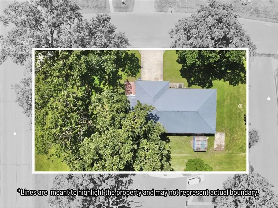 1207 Scott Street, Trenton, MO 64683 - #2