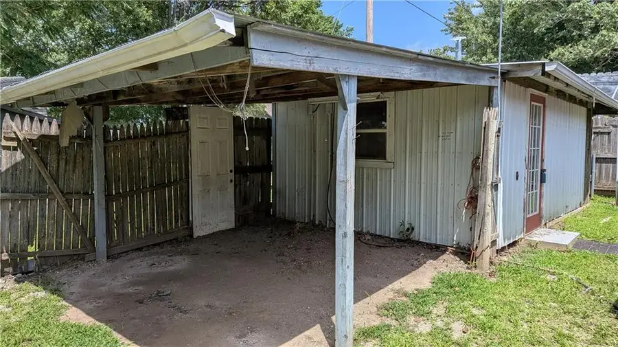 710 Locust Street, Pleasant Hill, MO 64080 - #2
