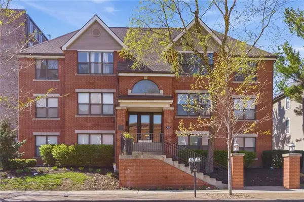 425 W 9th Street #103, Kansas City, MO 64105