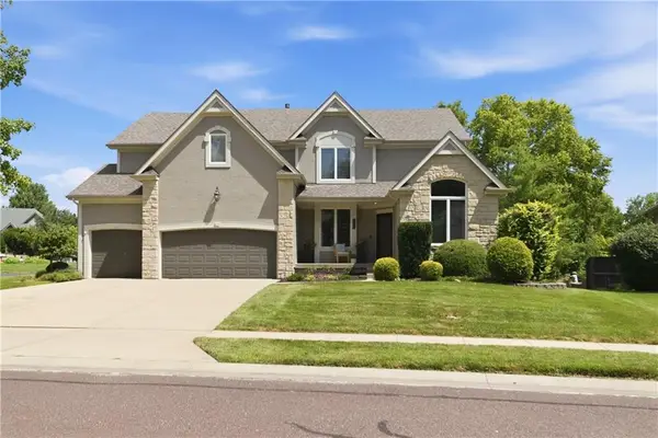 5308 W 161st Street, Overland Park, KS 66085