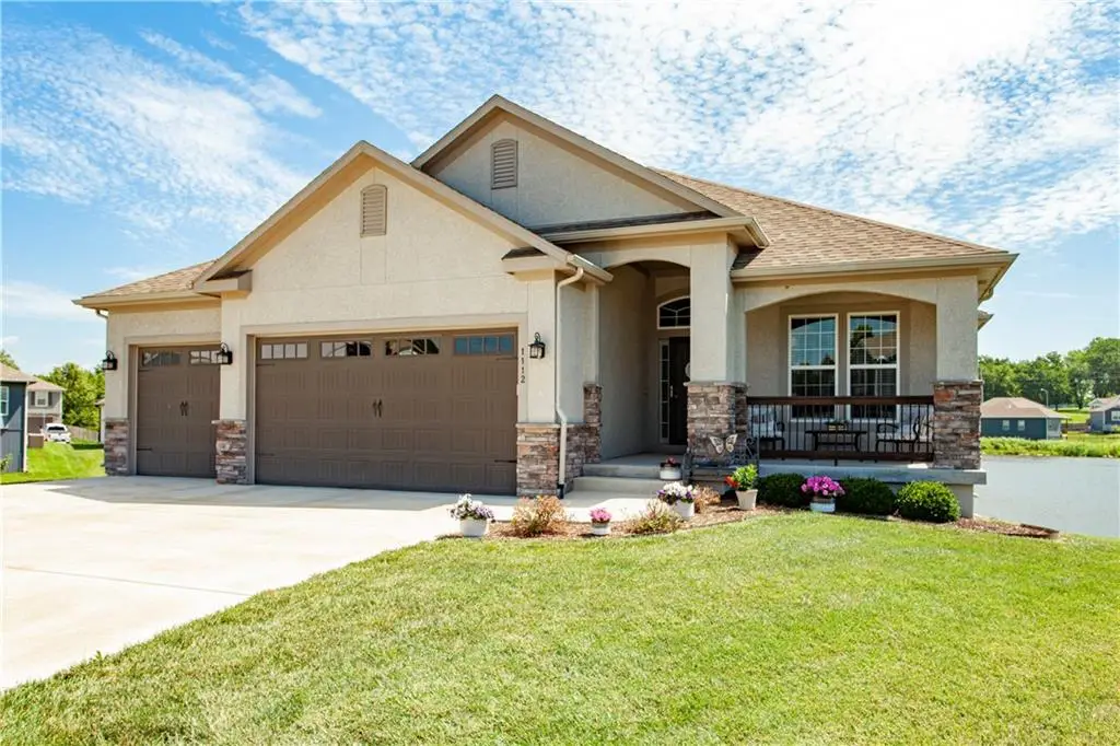 1112 SW Crabtree Circle, Oak Grove, MO 64075 - #1
