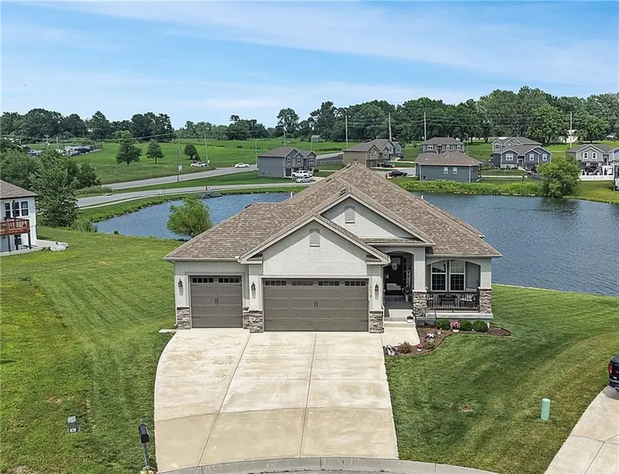 1112 SW Crabtree Circle, Oak Grove, MO 64075 - #3