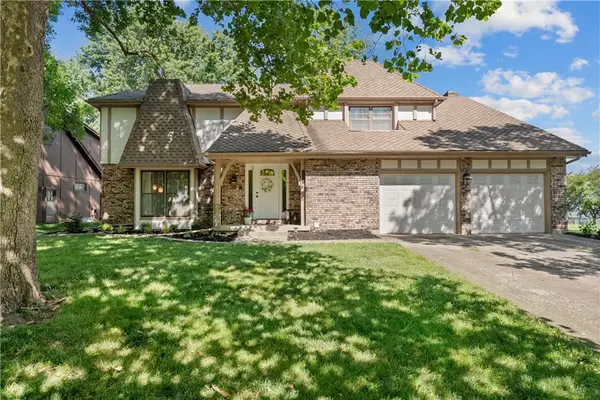 4000 NW Cimarron Street, Lee's Summit, MO 64064