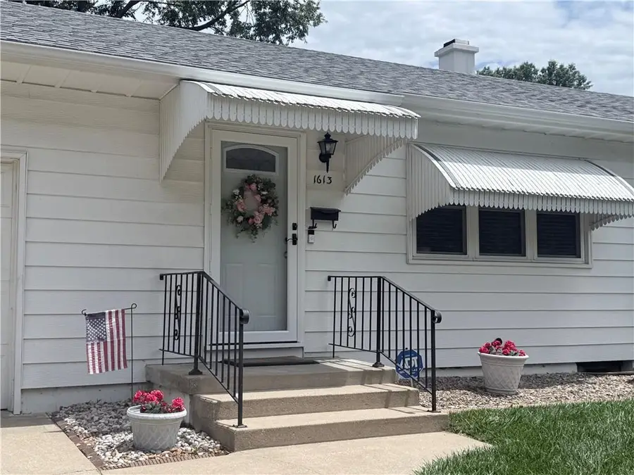 1613 N Mccoy Street, Independence, MO 64050 - #3