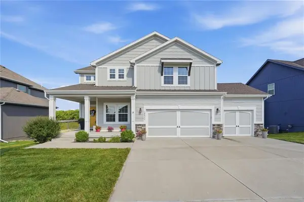 10411 N Chelsea Avenue, Kansas City, MO 64156