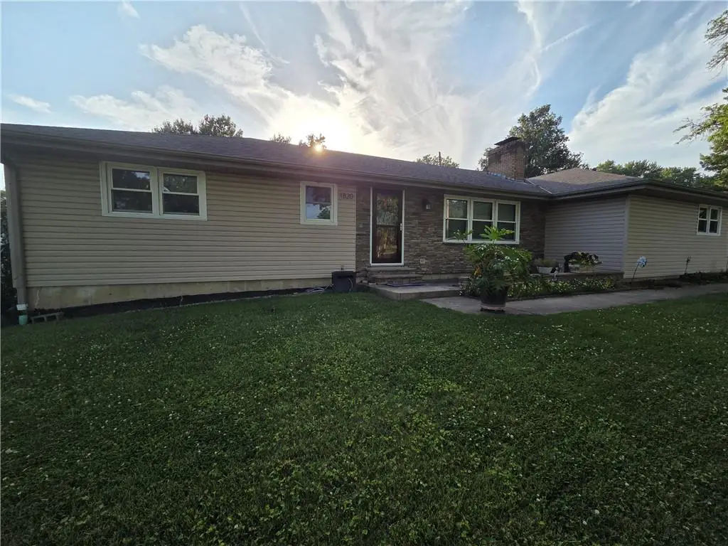 1820 Country Club Drive, Chillicothe, MO 64601 - #1