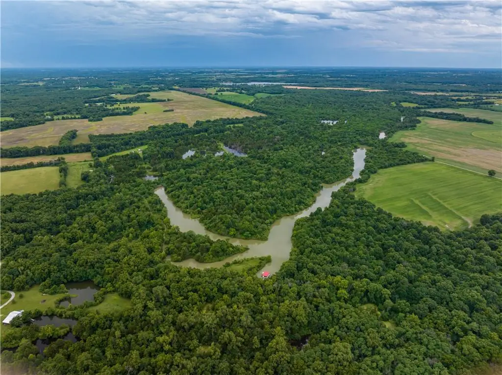 685 NE 1002p Road, Calhoun, MO 65323 - #1
