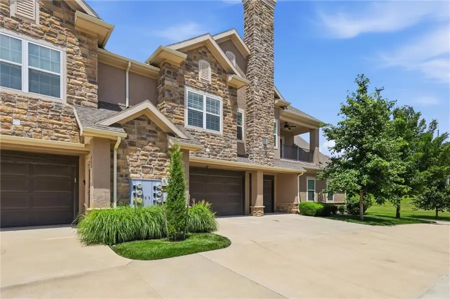 15919 Fontana Street #230, Overland Park, KS 66085 - #3