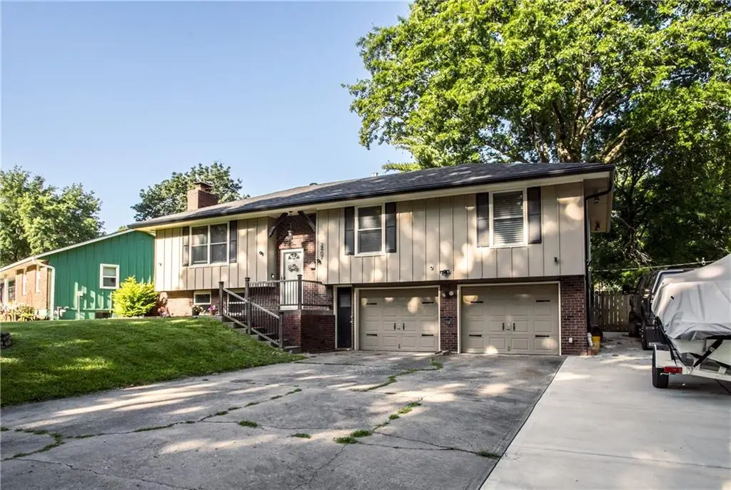 2407 NW 5th Street, Blue Springs, MO 64014 - #1