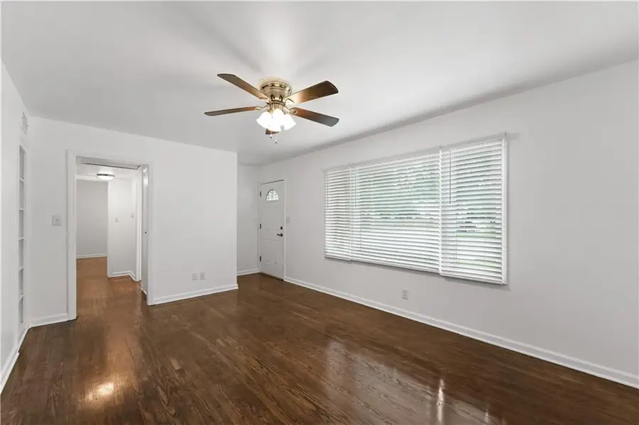 7339 Nall Avenue, Prairie Village, KS 66208 - #2