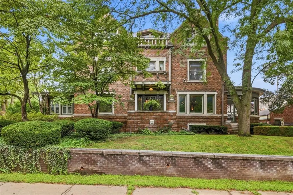 3681 Madison Avenue, Kansas City, MO 64111 - #1
