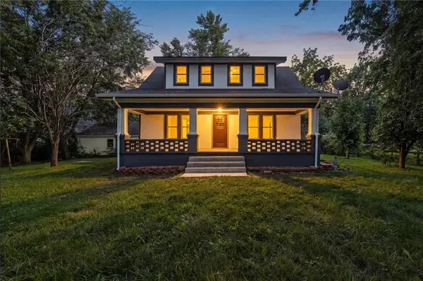 21709 E 321st Street, Harrisonville, MO 64701
