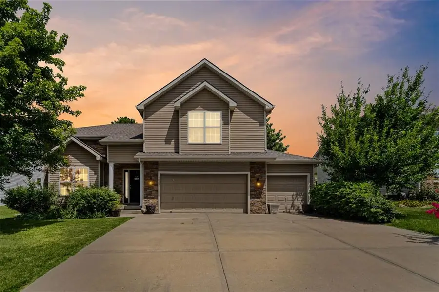 10201 N Willow Avenue, Kansas City, MO 64157 - #2