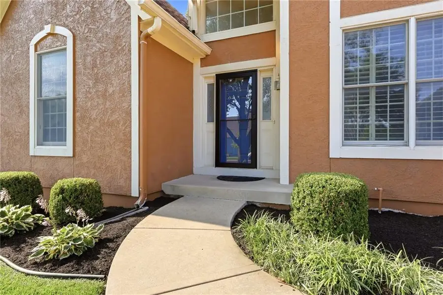 4714 W 139th Terrace, Overland Park, KS 66224 - #2