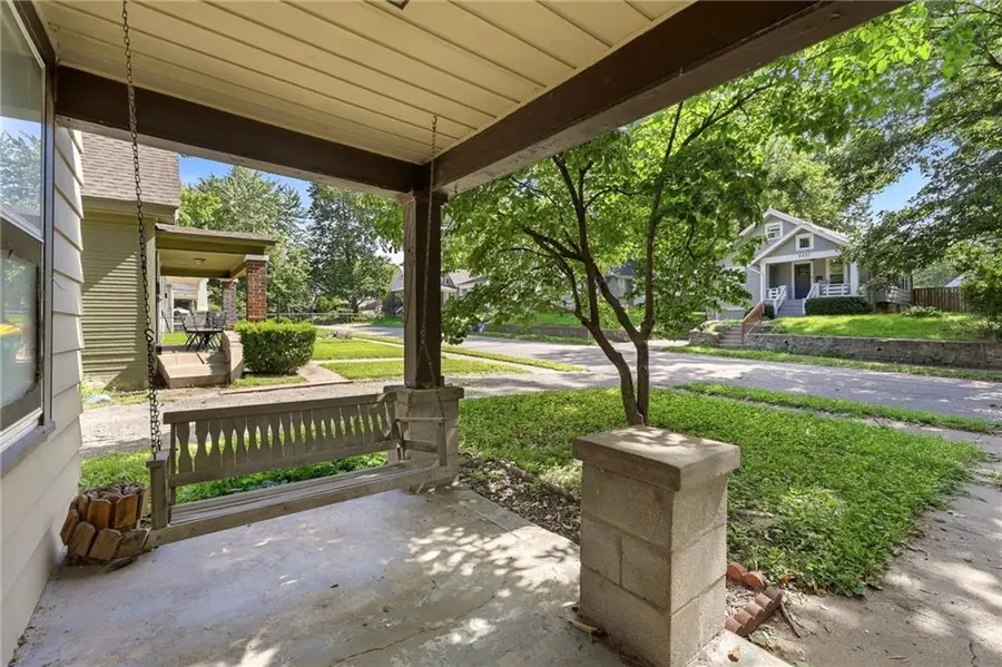 4434 Cambridge Street, Kansas City, KS 66103 - #2