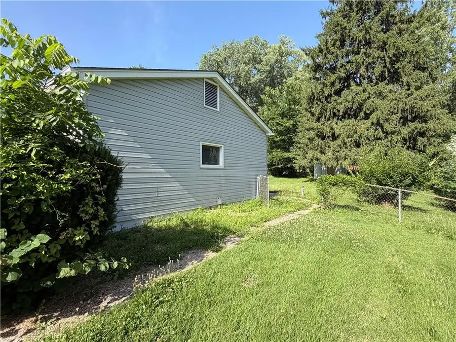 5332 Northern Avenue, Raytown, MO 64133 - #2