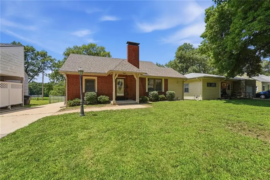 2012 S Ralston Avenue, Independence, MO 64052 - #2