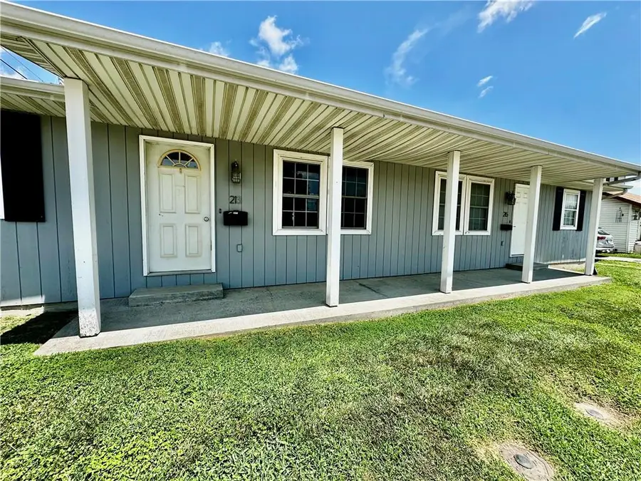 213 E 1st Street, Maryville, MO 64468 - #3