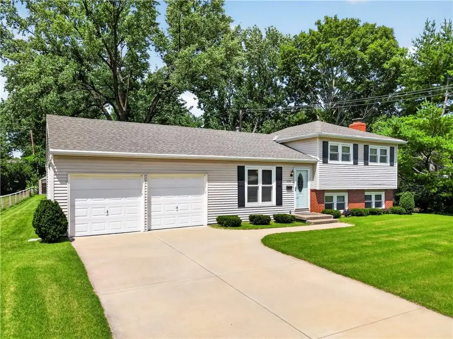 5508 W 99th Terrace, Overland Park, KS 66207 - #2