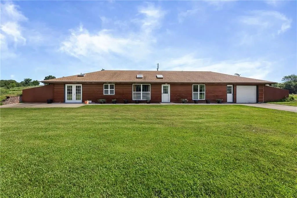 33155 Block Road, Paola, KS 66071 - #1