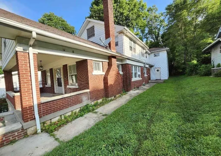 3220 Barber Avenue, Kansas City, KS 66106 - #2