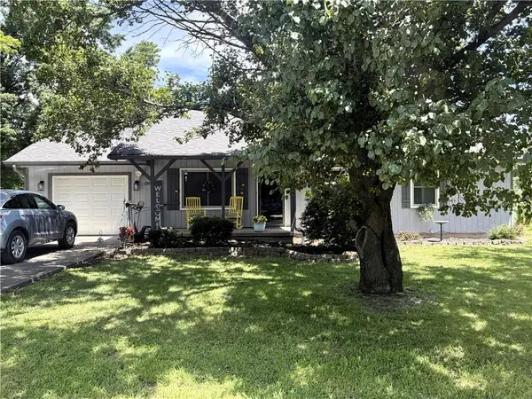1302 Cumberland Street, Burlington, KS 66839