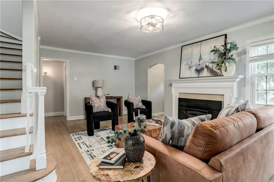 200 E 73rd Terrace, Kansas City, MO 64114 - #3
