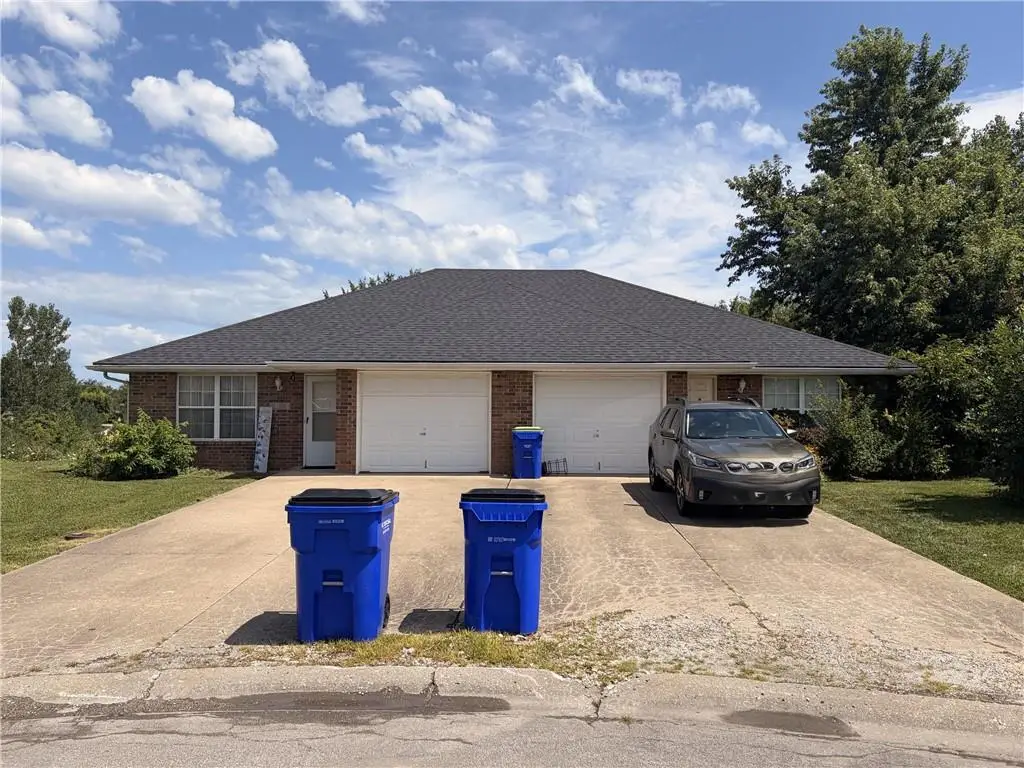 1258 & 1259 NW Woodbury Court, Grain Valley, MO 64029 - #1